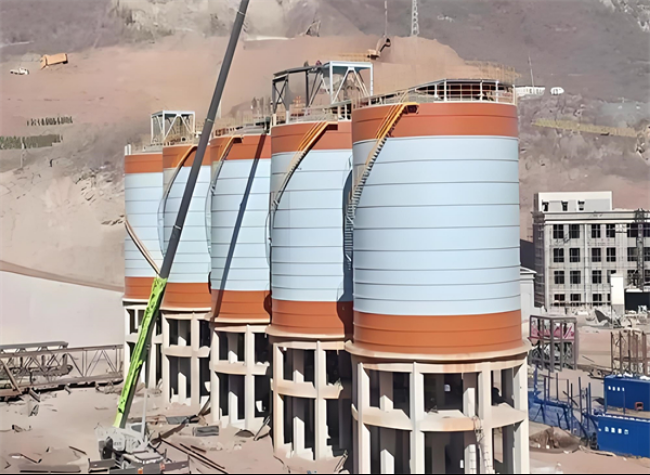 谢通门高架钢板仓